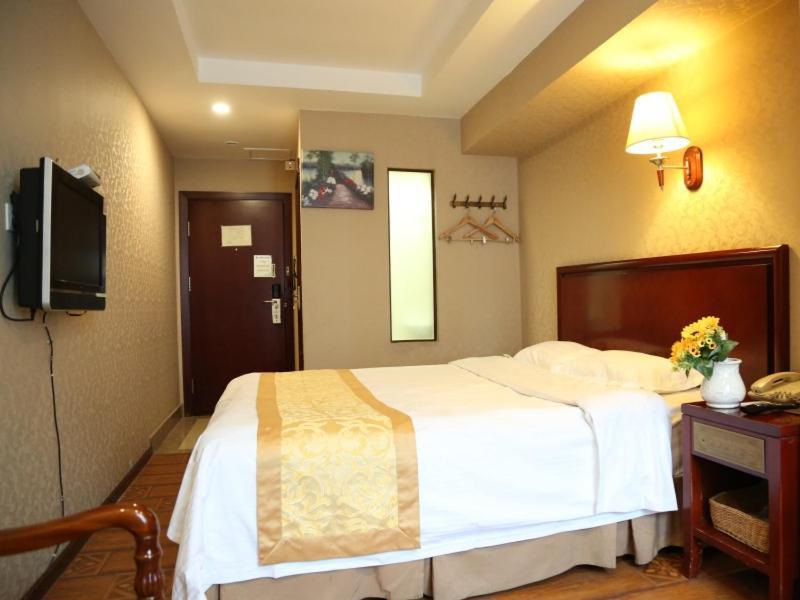 Greentree Inn Heilongjiang Harbin Zhongyang Street Business Hotel Esterno foto