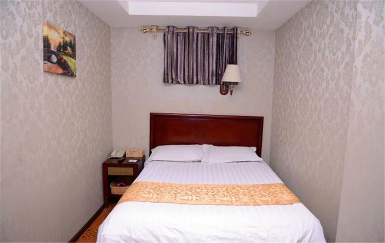 Greentree Inn Heilongjiang Harbin Zhongyang Street Business Hotel Esterno foto