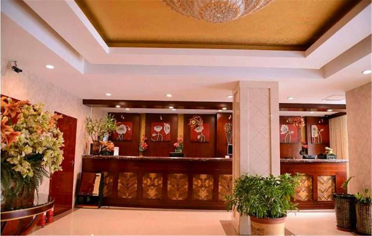 Greentree Inn Heilongjiang Harbin Zhongyang Street Business Hotel Esterno foto