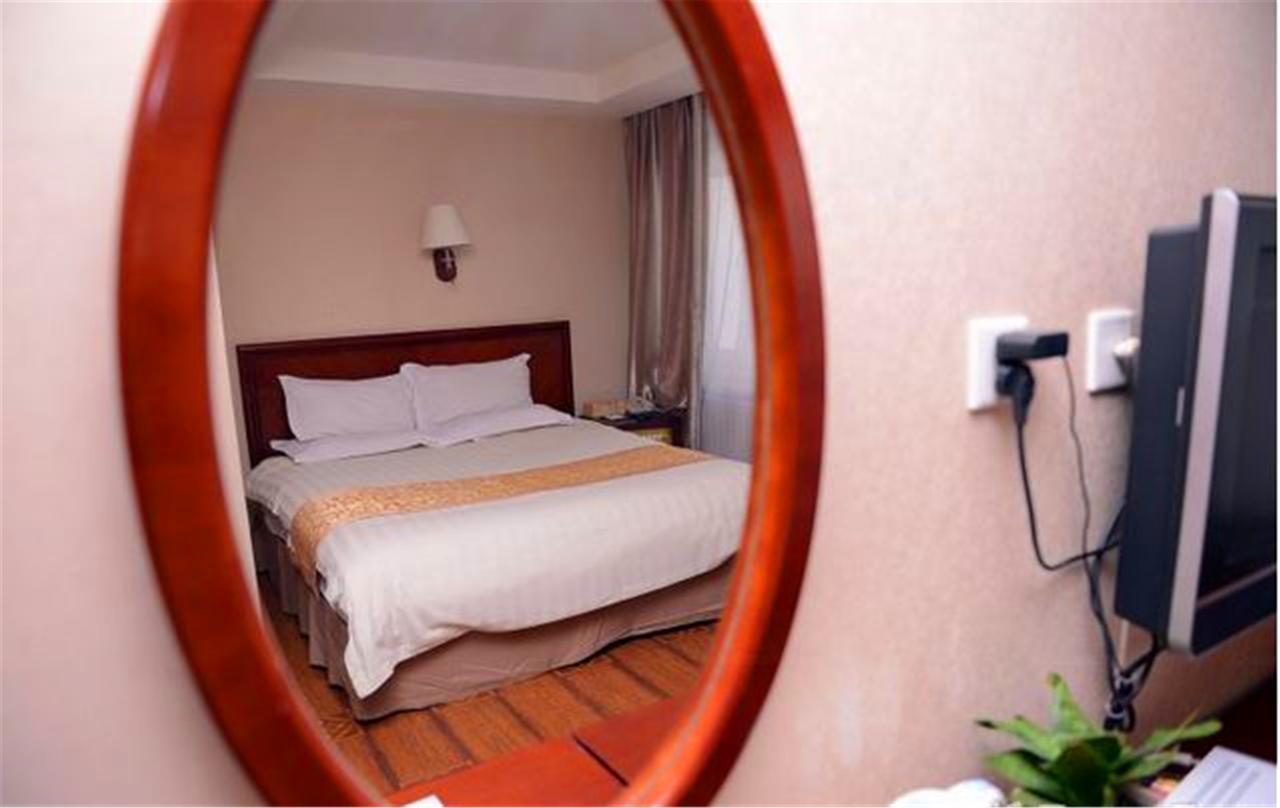 Greentree Inn Heilongjiang Harbin Zhongyang Street Business Hotel Esterno foto