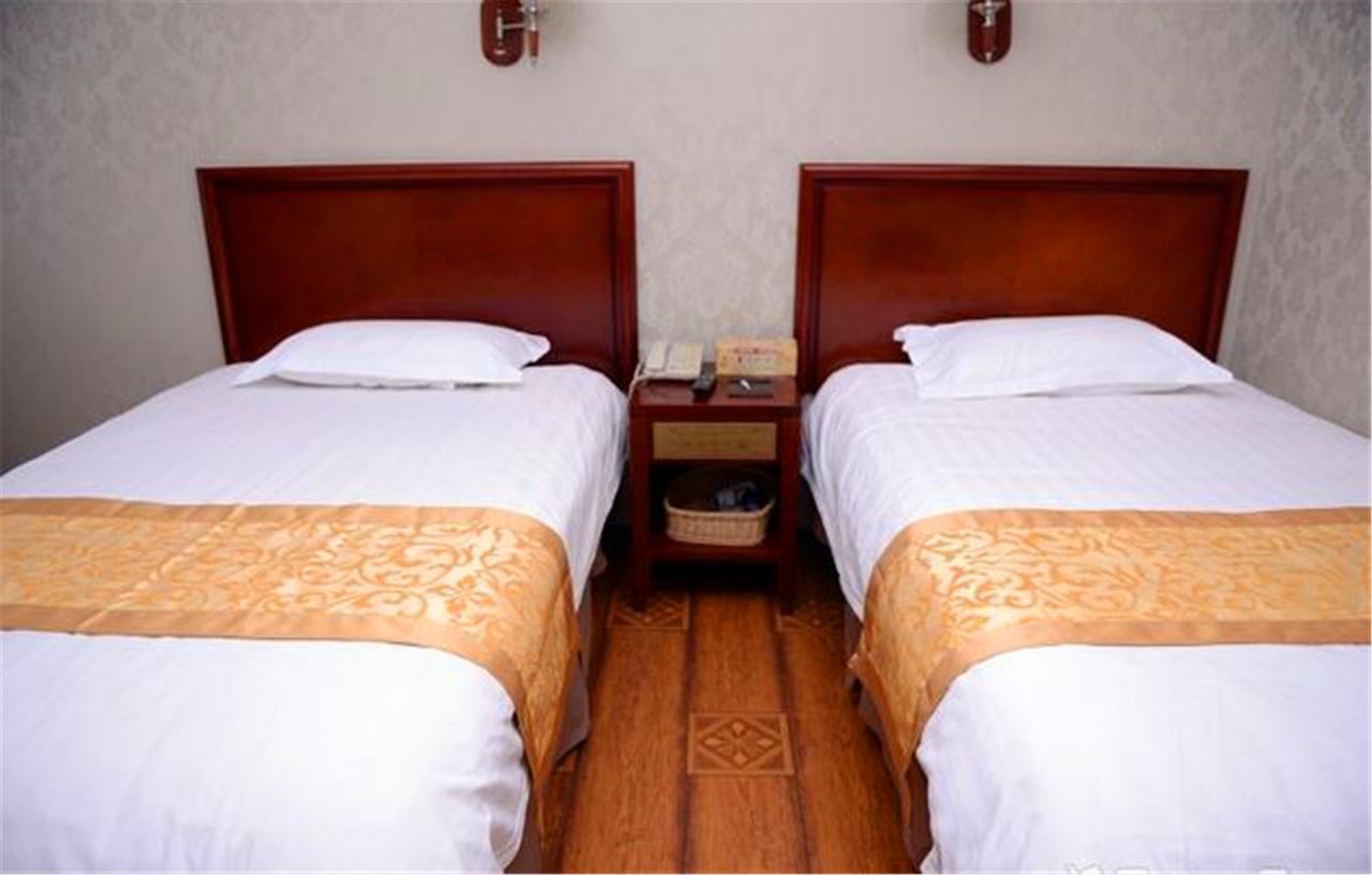 Greentree Inn Heilongjiang Harbin Zhongyang Street Business Hotel Esterno foto
