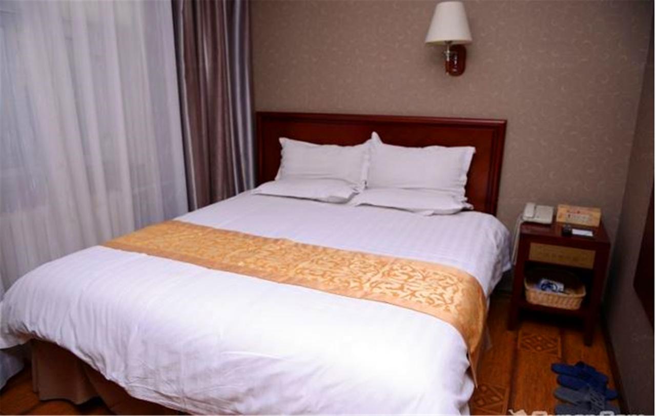 Greentree Inn Heilongjiang Harbin Zhongyang Street Business Hotel Esterno foto